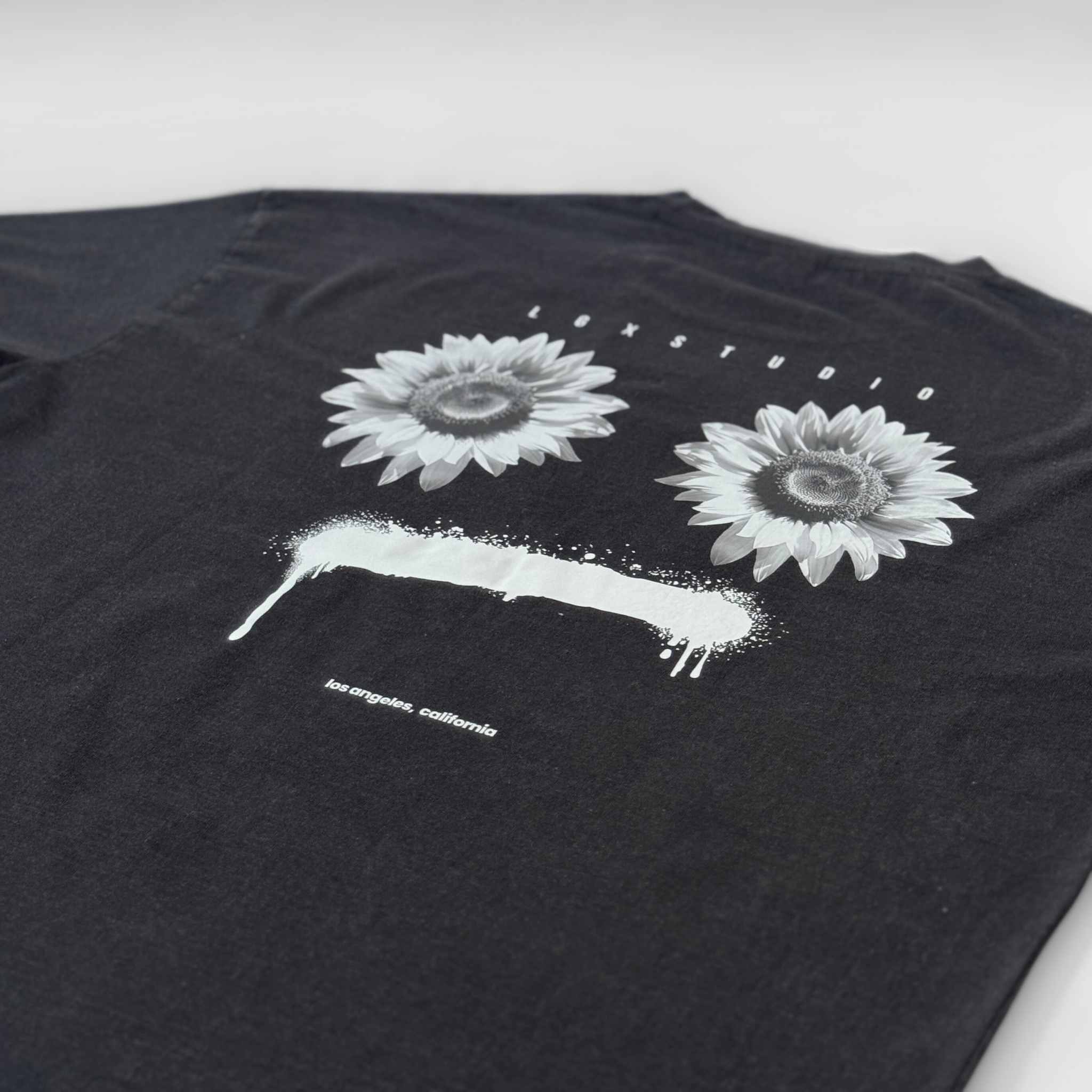 Acid wash graphic tee - Urban Flower – LGXstudio